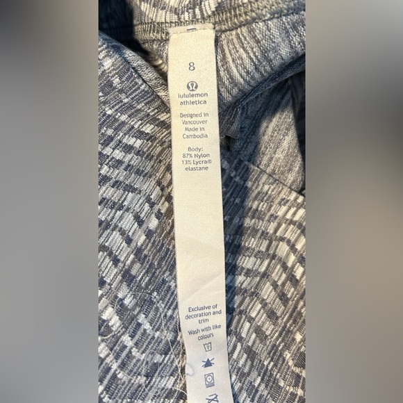 Lululemon capris leggings - Picture 2 of 2